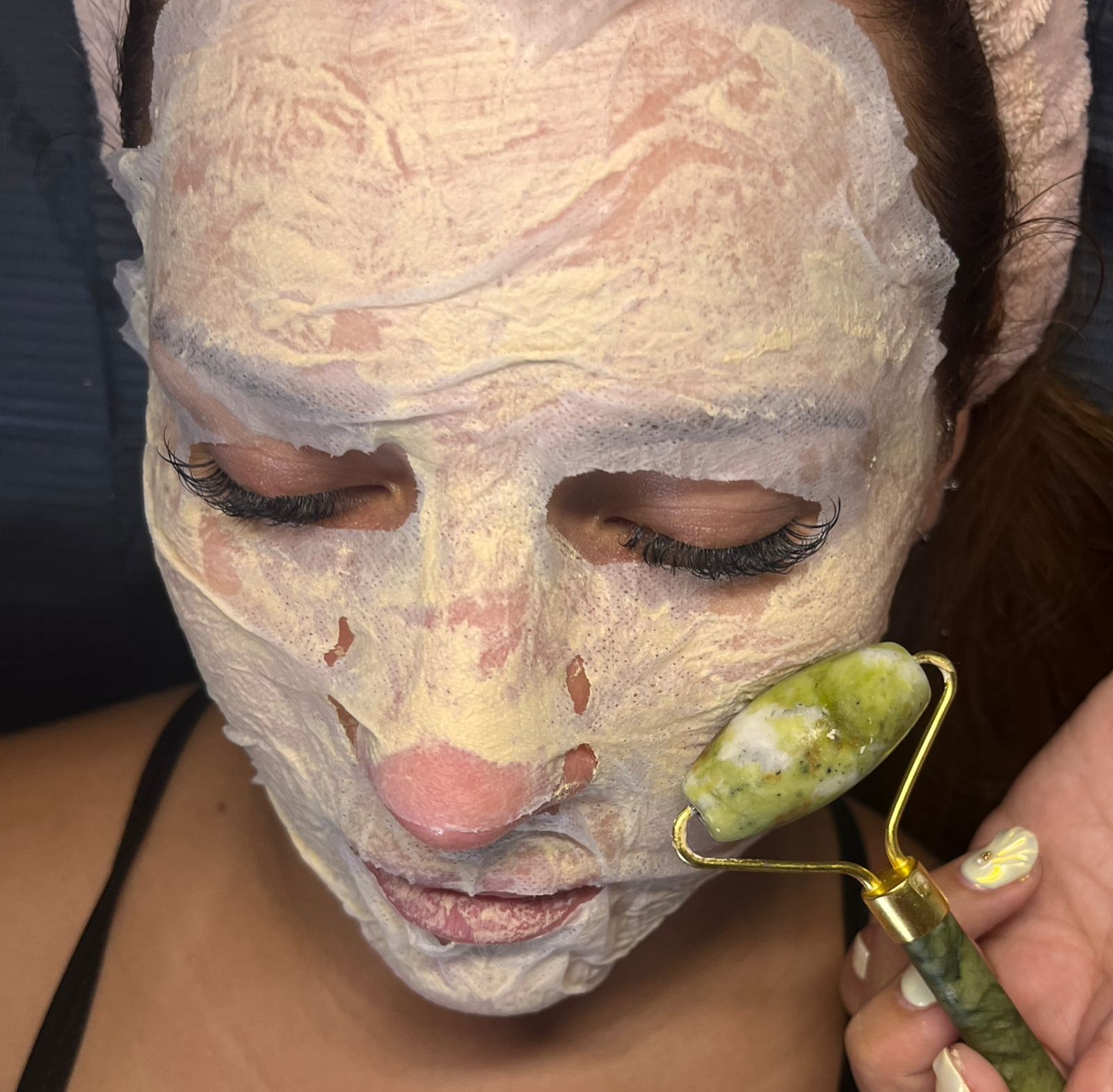 Limpieza facial profunda con extracciones + dermaplaning