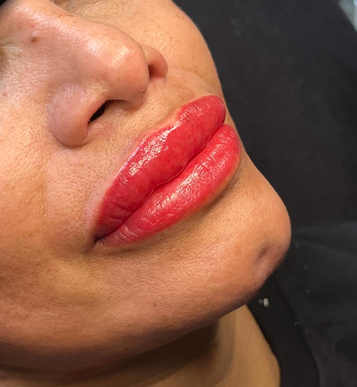 Micropigmentación de labios
